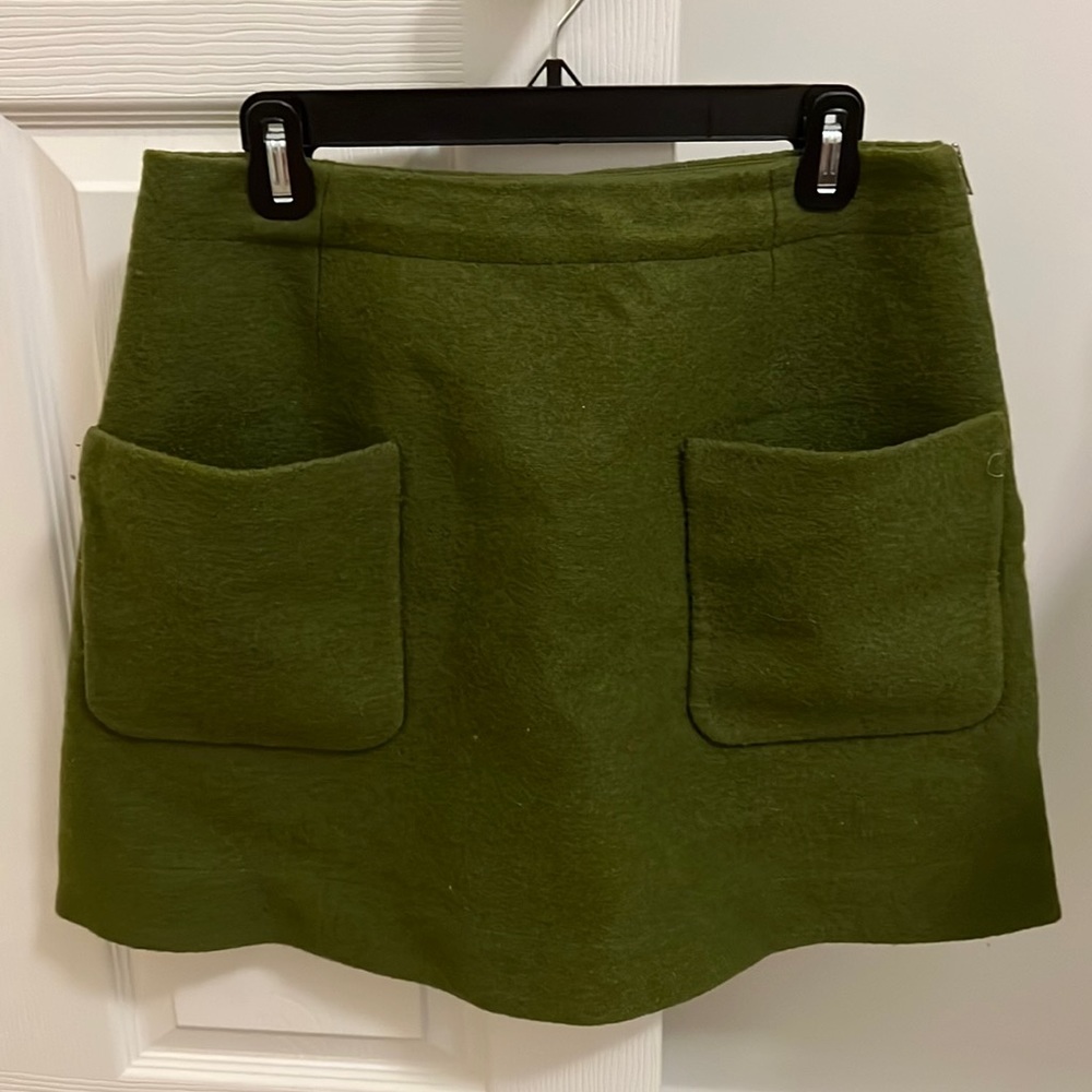 Olive green tweed COS skirt. Size 10.